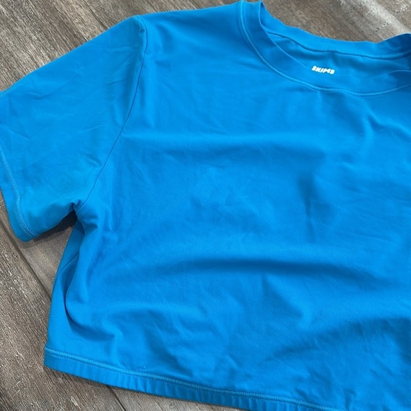 SKIMS fits everybody crop top medium - Picture 3 of 5